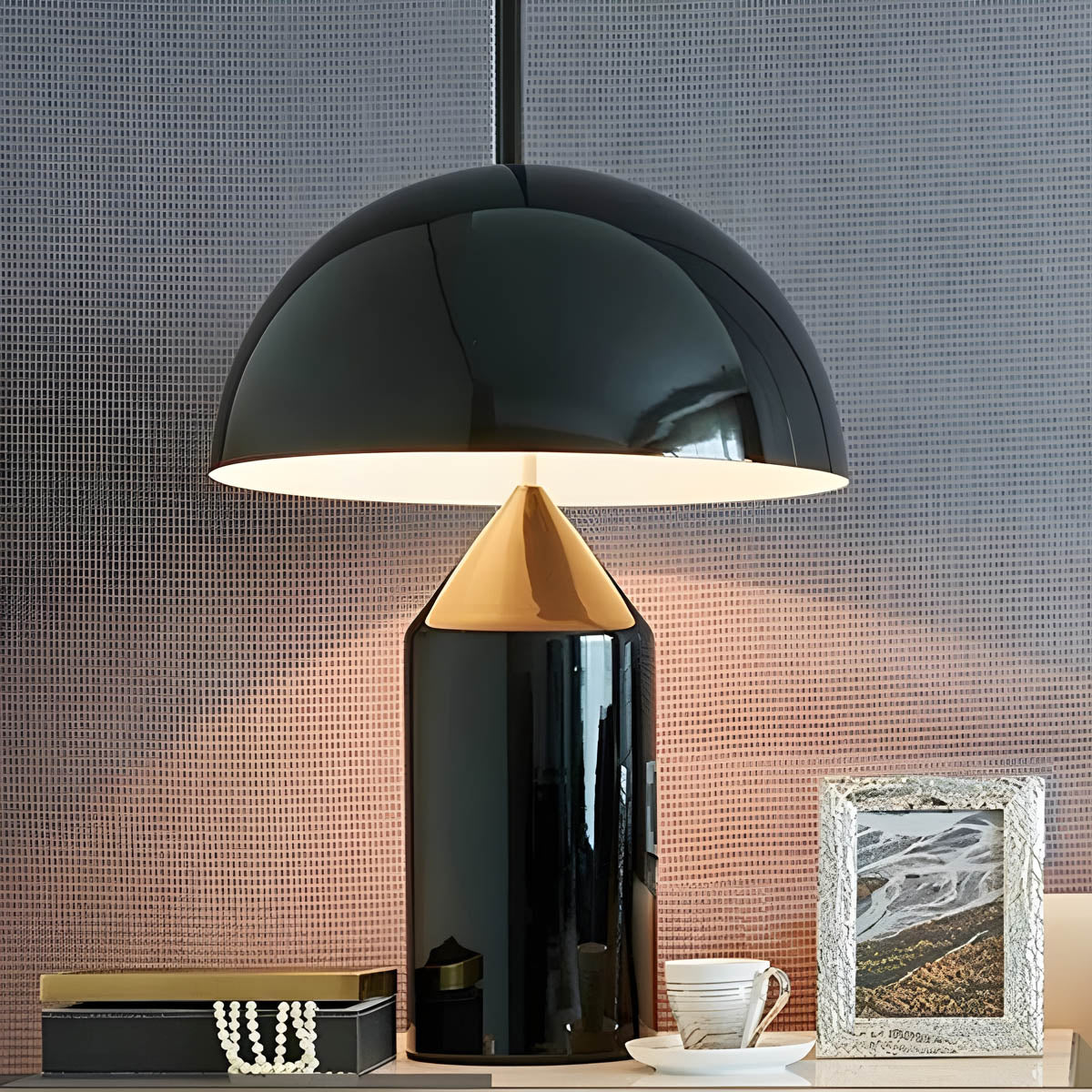 ESTILO Bordlampe – Tidløs Elegance til Dit Hjem