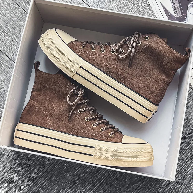 Aurelia Wildleder Platform High Tops – Tidløs Elegance og Komfort