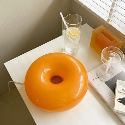 Bauhaus Donut væglampe og bordlampe